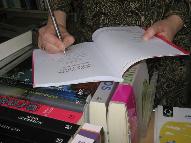 Feria libro Valencia 5 mayo 003