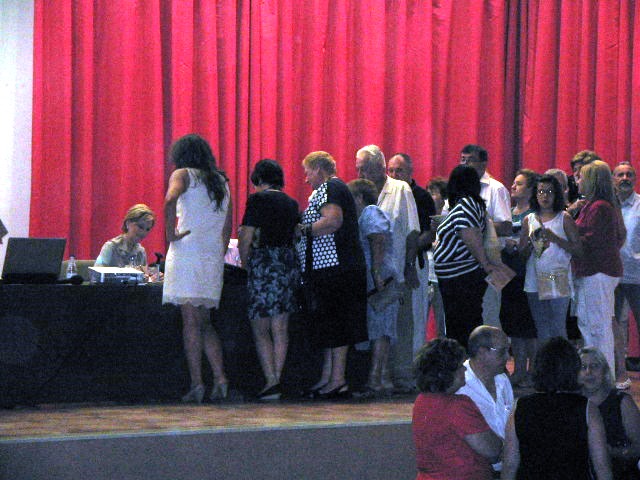 Presentación El meu món (Tous) 022